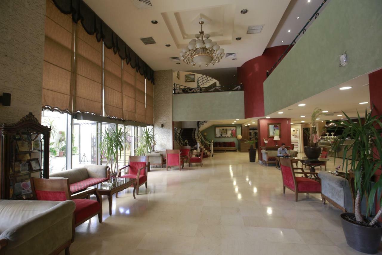 Al Fanar Palace Hotel And Suites Amã Exterior foto